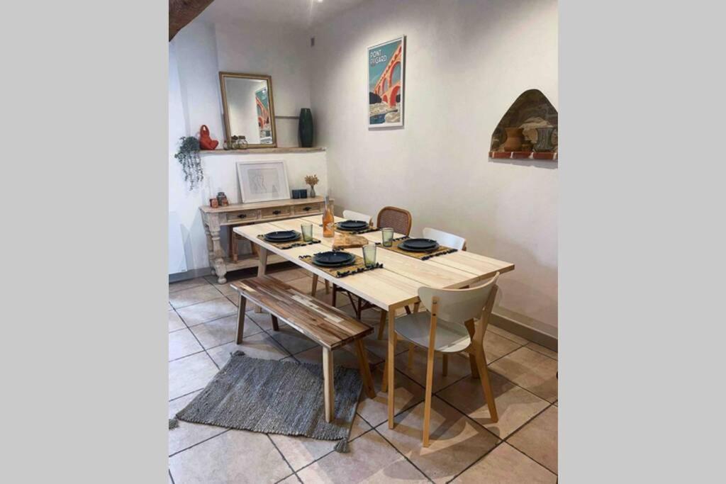 Superbe Appartement En Pierre Fraichement Renove Bernis Zewnętrze zdjęcie